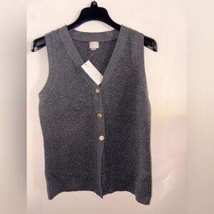 NWT. A New Day size large